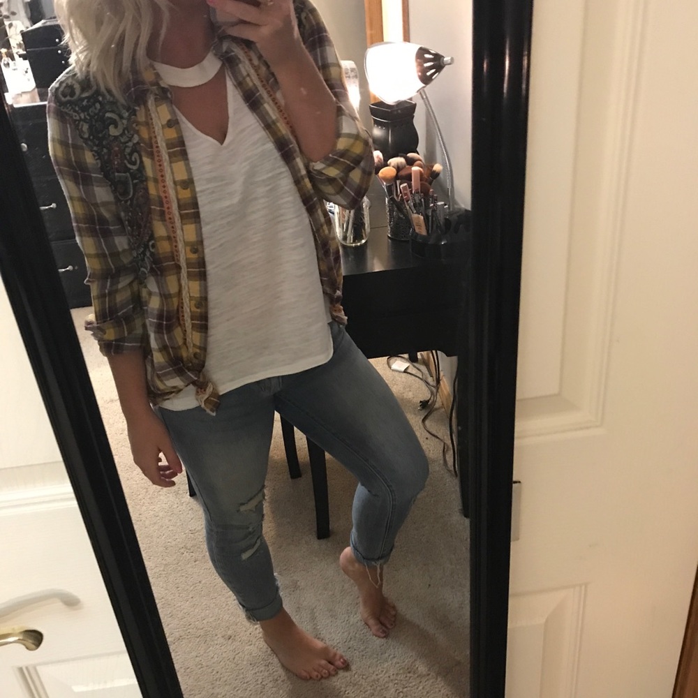 Gimmicks multicolor button down